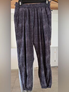 Lululemon Rare Dance Studio Jogger Grey Black Dot Print Size 6